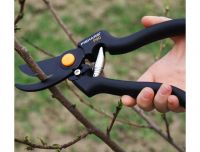 Профессиональный секатор Fiskars P90 (111960)
