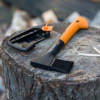 Топор универсальный Fiskars XS X7 121423